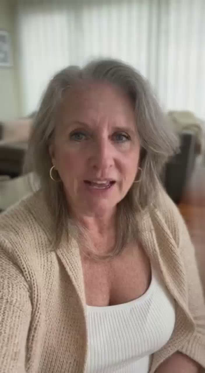 ElvoraPro Wrist Blood Pressure Monitor video